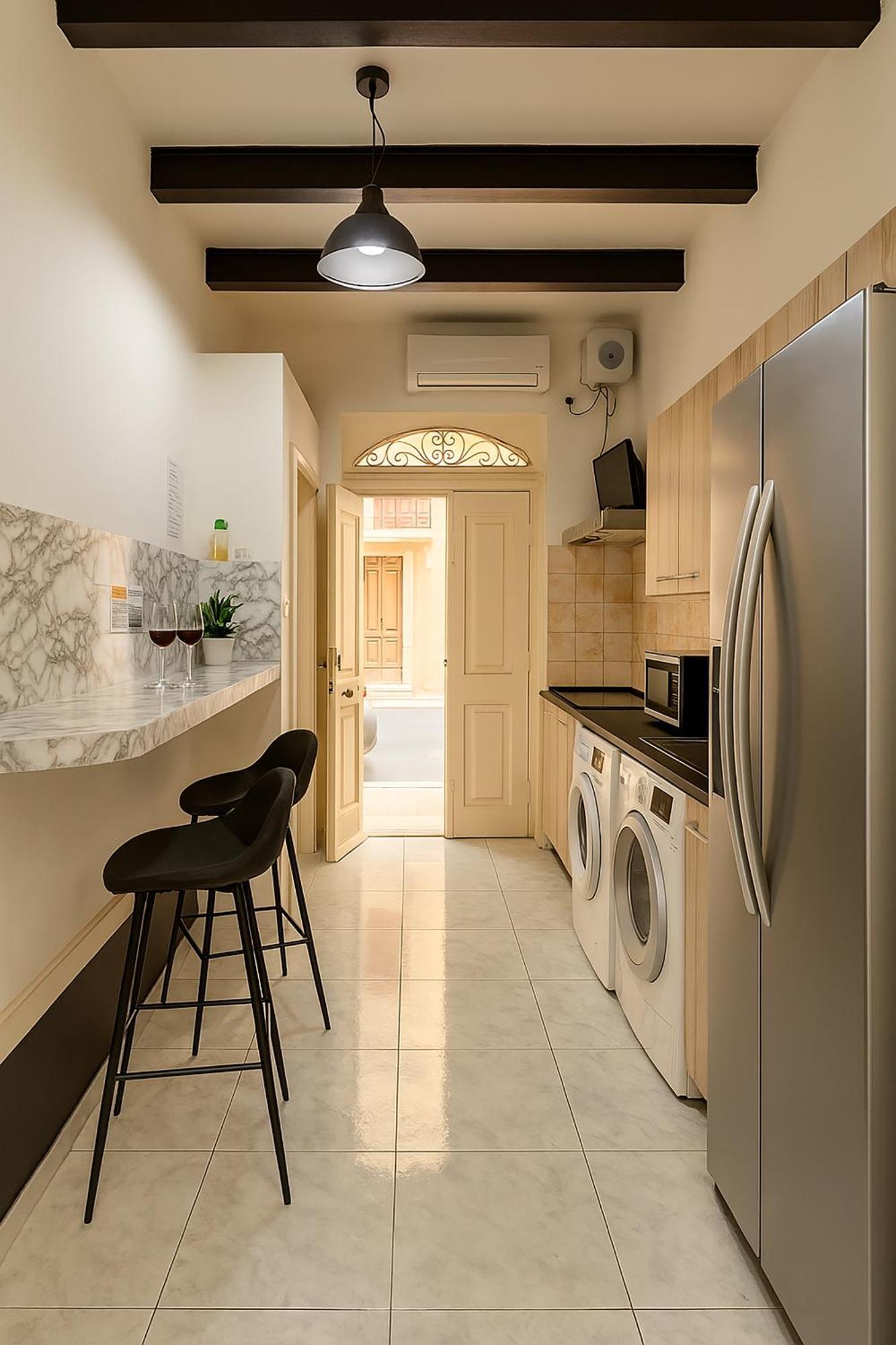 Valletta Door Apartment *